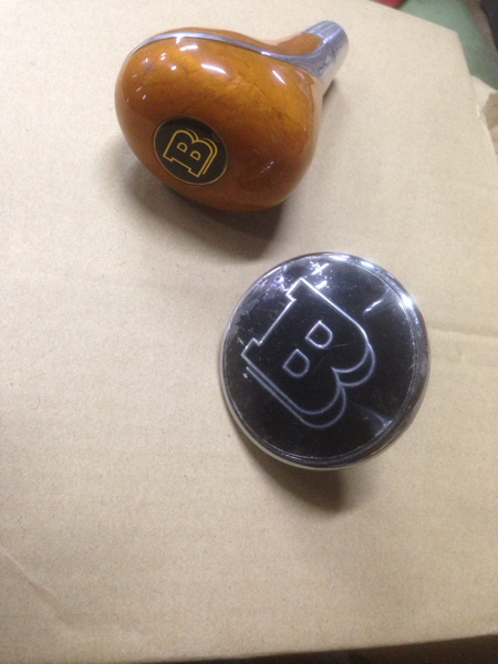 ブラバス シフトノブ ボンネットマスコットセット