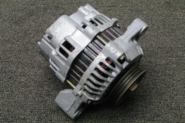 5万km!! JB1 ライフ ダイナモ　オルターネーター AHGA54