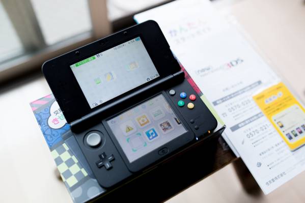 New ニンテンドー3DS ブラック 本体 任天堂 【公式通販】