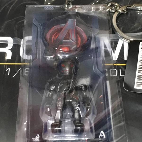 ウルトロン ホットトイズ ウルトロン マーク1 アベンジャーズ トイサピ