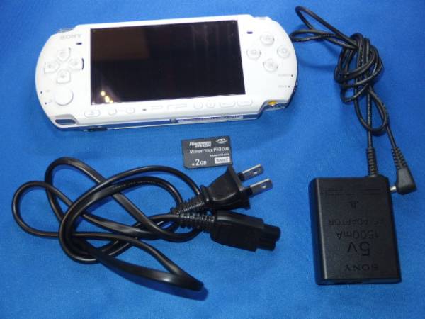 PSP-3000　良品　ホワイト