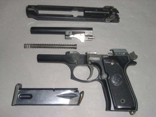 ジャンク　MARUSHIN　BERETTA　ベレッタM92F　無発火モデル