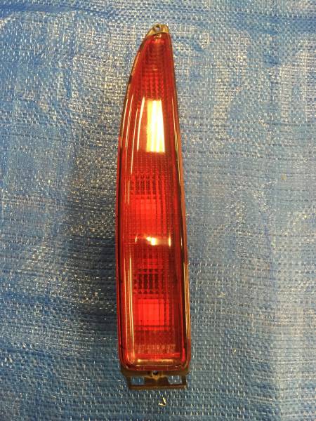 キャデラック ビックブロアム テールレンズ