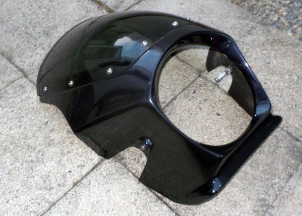 ゼファー１１００用ビキニカウル　PEARL PURPLISH BLACK MICA