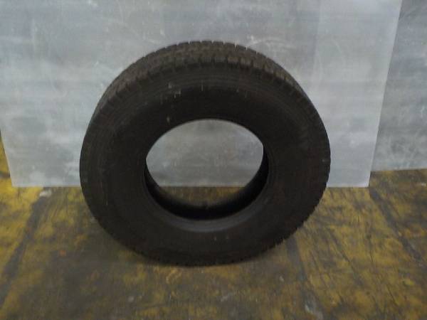 TBF102612 ヨコハマ スタッドレス SY397 225/90R17.5