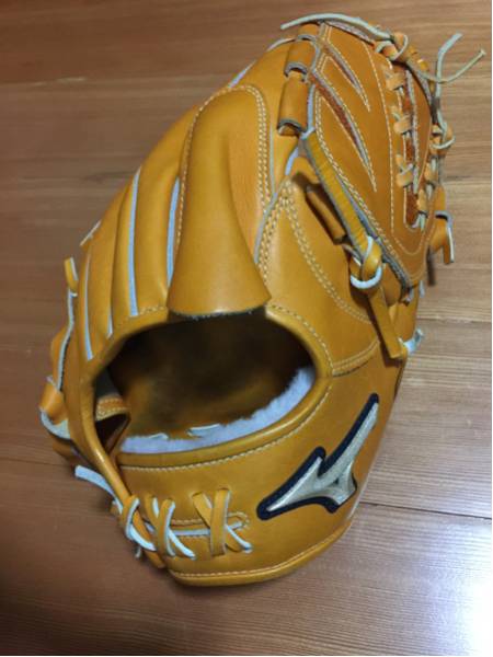ミズノプロ ビッグMマーク 硬式内野 使用1回の美品