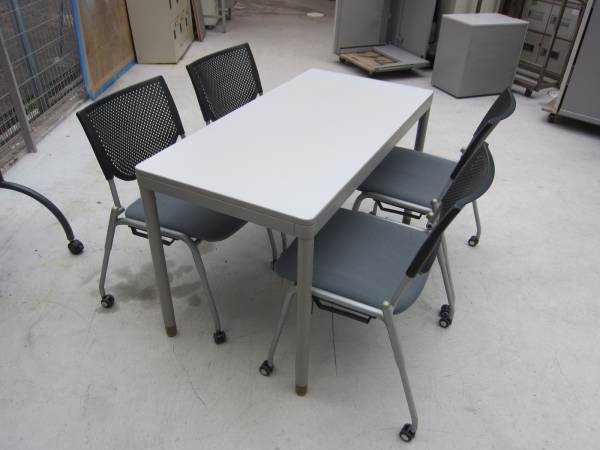激安/打合せテ－ブル＆キャスタ－付椅子セット/中古即決品/★