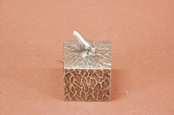 美品　白銅　メロン　文鎮