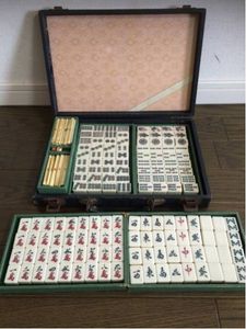 麻雀牌のYahoo!オークション(旧ヤフオク!)の相場・価格を見る｜Yahoo