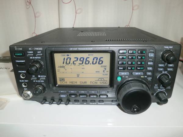 アイコム㈱HF/VHF ALL MODE TRANSCEIVER IC-7400 ジャンク品 Icom IC