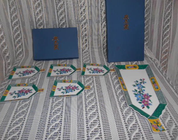 飛鳥窯　吉田屋祥瑞　羽子板型銘々皿5枚と大皿1枚　前畑陶器