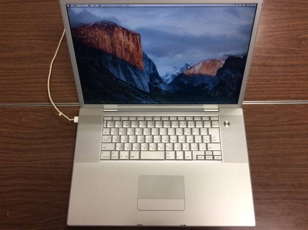 Apple MBP 17/C2D 2.4GHz/4GB/160GB HDD MA897J 512GB SSD付