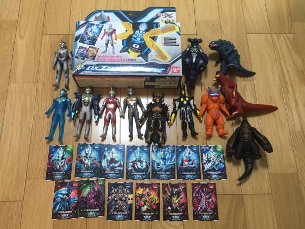 ウルトラマンX DX エクスデバイザー ソフビ サイバーカード SET 名
