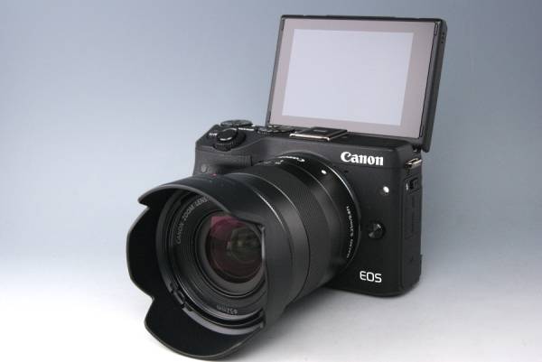 M3 EOS 公式通販 Canon ❤️Wi-Fi機能搭載❤️自撮り❤️Canon ⭐︎Wi