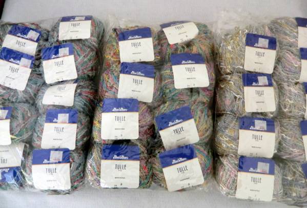 高級毛糸★輸入品 イタリア製 ダイヤ毛糸 トウレTULLE 26個