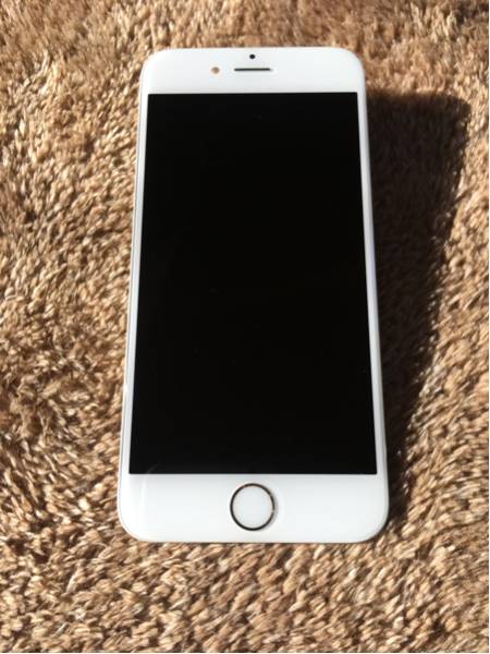 【人気SALE，限定SALE】 iPhone6s 液晶パネルホワイト ジャンク(iPhone 6用)｜売買されたオークション情報、yahooの商品情報をアーカイブ公開 - オークファン iPhone 6/6s用