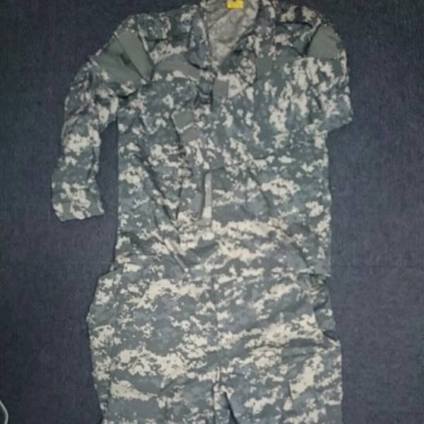 サバゲー 迷彩服 セット 実物 上下セット サバゲー 米軍 ACU 迷彩服