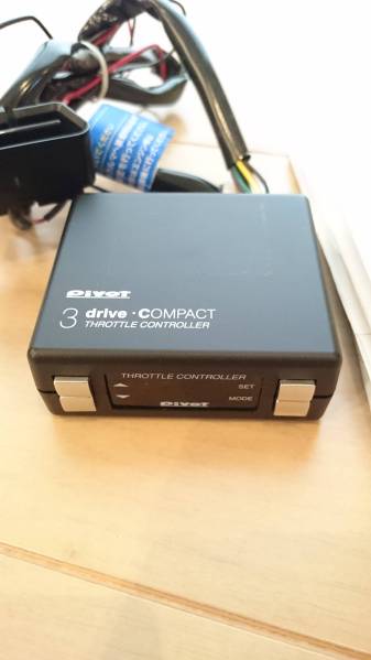 pivot ピボット 3drive compact スロットルコントローラー スロットル