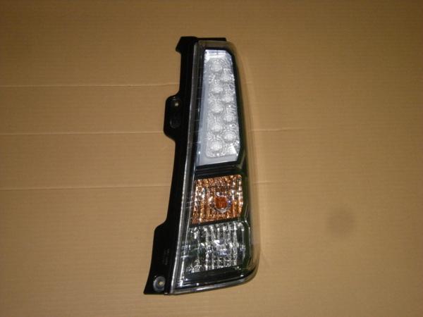 BMW 1シリーズ F20 純正 HID ヘッドライト 即決 左 中古中古部品 LED