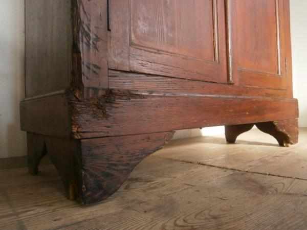 L465◆英国アンティーク◆重厚な古い木製キャビネット◆飾り棚C キャビネット 公式クラシックデモダン アンティーク家具