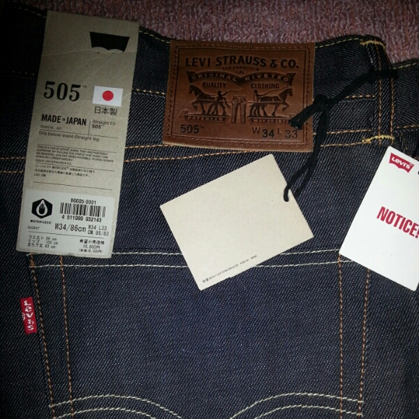 u168015976.5