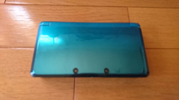 ニンテンドー3DS本体 ケース付き_2