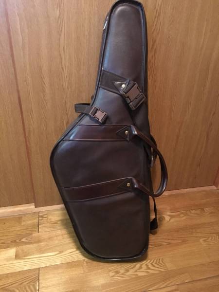 美品 テナーサックス ソフトケース(皮)