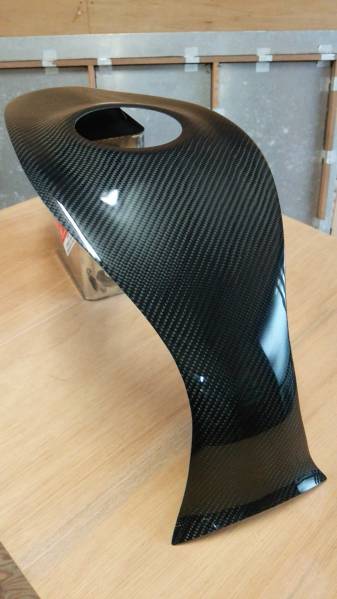 GSX1300R隼 08年式～ カーボンタンクカバー 綾織り