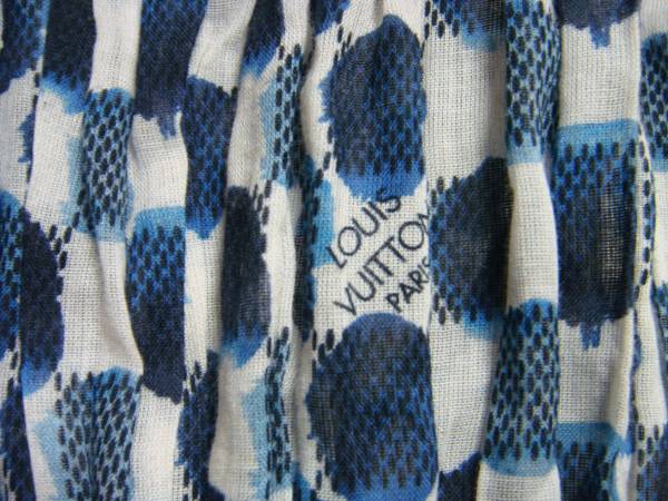 超美品　LOUIS VUITTON 　ルイ・ヴィトン ◆ ◆ ◆ダミエ◆ ◆ ◆ マフラー　ショール　スカーフ　ストール　エトール ルイヴィトン 超美品 ルイヴィトン ショルダーバッグ
