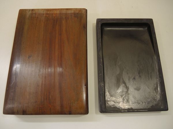 端渓硯の硯 1819/△端渓硯 重さ1.9kg 書道具 東洋彫刻 中国美術 端渓 端渓硯」の