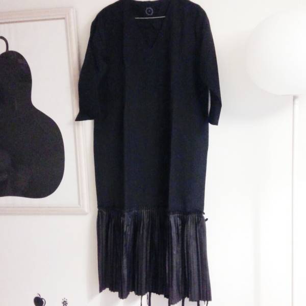 ハンドメイド作家 Ai ／異素材プリーツワンピース　美品