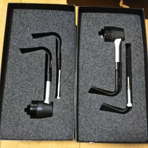rizoma レバーガード 汎用M6ネジ仕様左右