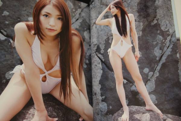 Kanako 酒井香奈子水着ファースト写真集 アニメ声優 ジュエルペット クッキンアイドルマイ マイ まいん らぶドル その他 売買されたオークション情報 Yahooの商品情報をアーカイブ公開 オークファン Aucfan Com