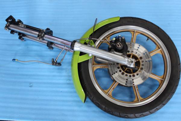 PMC、KYBフロントフォーク Z1000R .J Z1000R フロント周りASSY PMC、KYBフロントフォーク Z1000R .J KYB36Z