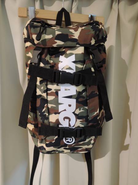 X-LARGE エクストララージ KIDS ビッグスタンダードロゴバックパック カモ 2017最新 キッズ 人気商品