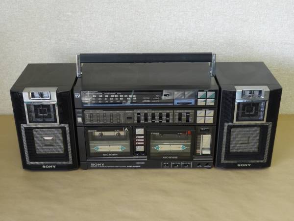 SONY ソニー CFS-W900 セテレオ FM/AMラジオ カセットレコーダー