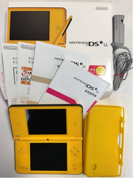 【送料無料】DSiLL イエロー 本体 中古 箱付き