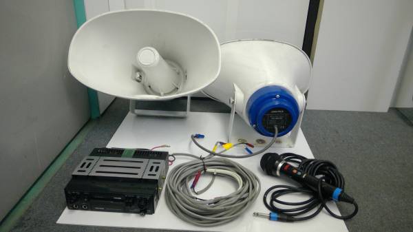 UNI-PEX製　DC12V４０W型　世話無しPA一式　中古作動品