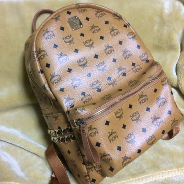 MCMエムシーエム リュックサック バックパックMサイズ