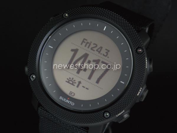 0 「suunto」スマートウォッチ、ウェアラブル端末 PEAK」にチタン 