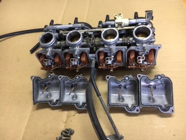 バンディット250　キャブレター