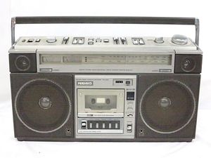 HITACHI、ラジカセ、TRKー7600、中古（本文よく読んで購入して下さい) HITACHI、ラジカセ、TRKー7600、中古（本文よく読んで購入して下さい