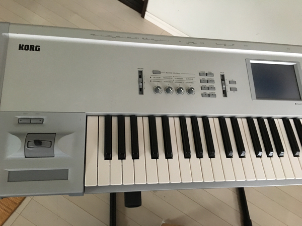 KORG TRITON pro シンセサイザー 76鍵 安値スタート