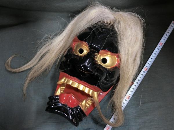 木彫り 獅子頭 越の国 加賀 剣 ガラスケース入り