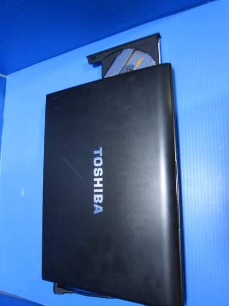 dynabook r731 本体 blue-rayドライブ リカバリUSB付 Dynabook R731/D