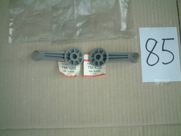 旧車、高速有鉛、ミニカ？A101？103？105系？レギュレーターハンドル2個、純正品番MB364586_2