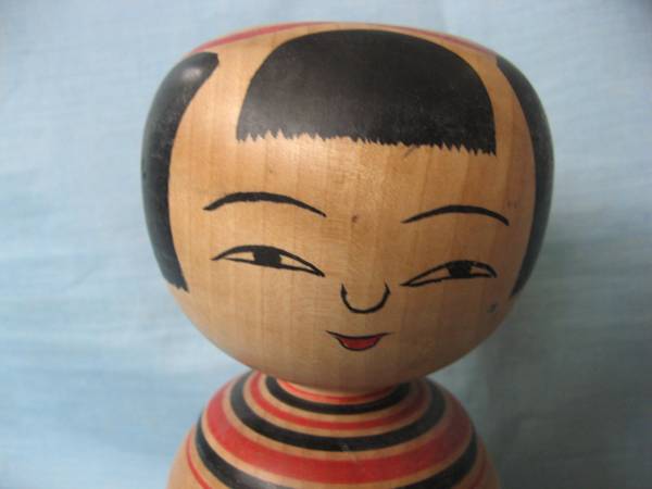 小椋久太郎作　秋田木地山こけし　　　　 だるま絵 小椋久太郎 Kokeshi Wiki - 伝統こけし だるま柄こけし（木地山系 昭和
