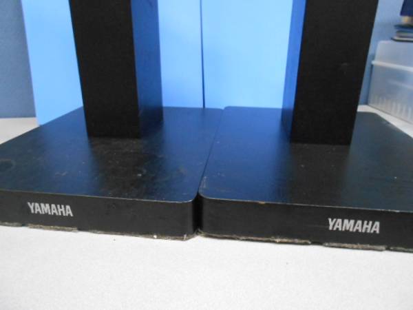 ☆美品スピーカースタンド☆ヤマハ製SPS-T10はレスポンス向上し締まり