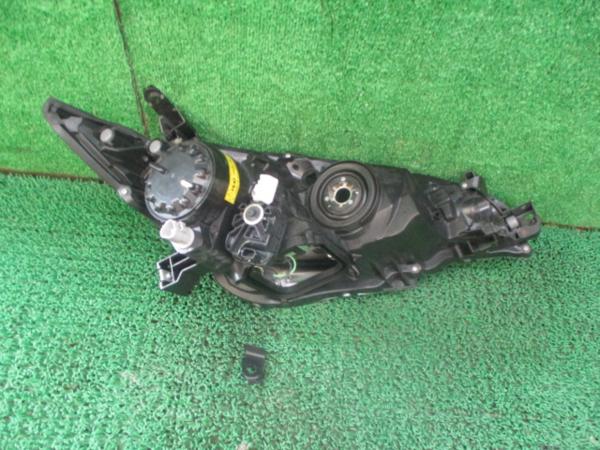 36293◇ウィッシュ ZGE20 HID左ヘッドライトユニット