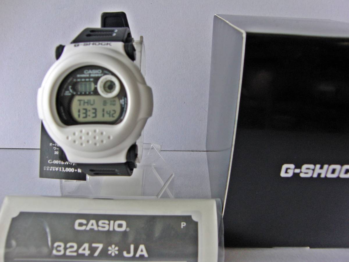 新品 カシオ Gショック G-001BW-7JF ホワイト＆ブラックシリーズ 